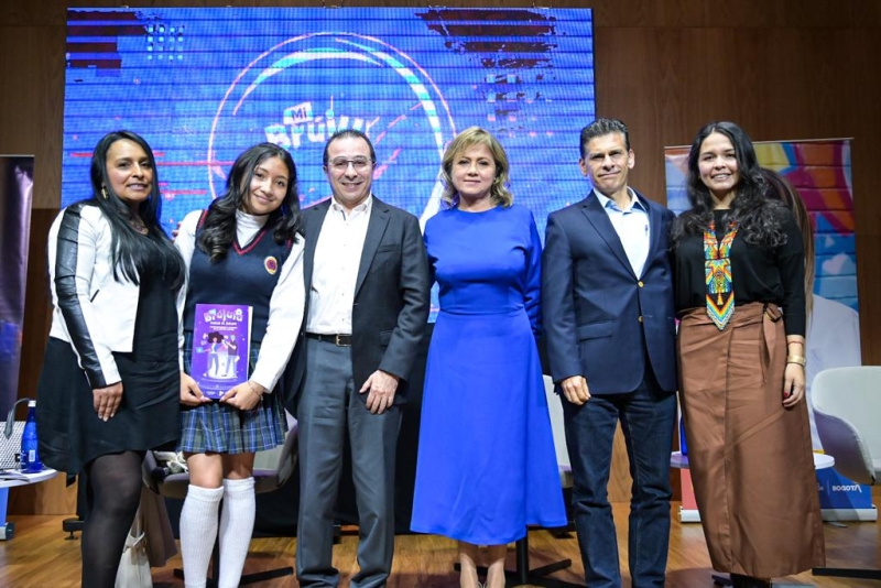 Distrito lanza dos innovadoras herramientas que promueven la educación superior para jóvenes de 10º y 11º