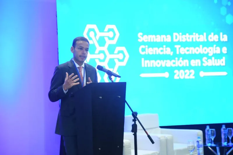 Director, José María Roldán