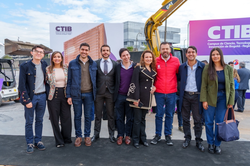 Bogotá celebra su cumpleaños con la primera piedra del Campus de Ciencia, Tecnología e Innovación CTIB, Atenea lidera el modelo operativo con startups y empresas