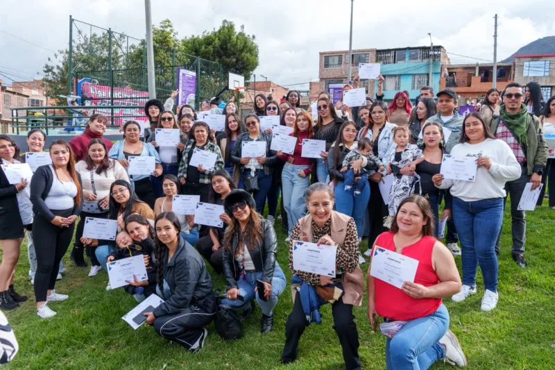 mBogotá acerca oportunidades de formación para el trabajo a los habitantes de Mochuelos