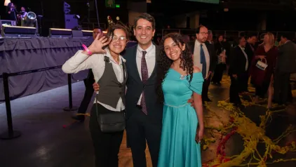 La Gala de los Mejores 2025 celebró el talento y la excelencia de la educación pública en Bogotá: 300 becas para los mejores estudiantes