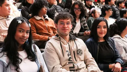 Más de 3.000 jóvenes de Bogotá fortalecerán sus habilidades en marketing digital y servicio al cliente con inteligencia artificial