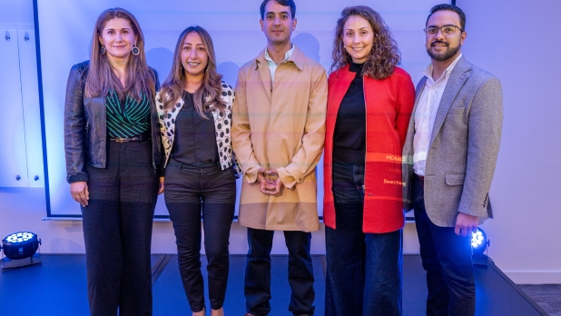 Surge alianza para el desarrollo de habilidades digitales que beneficiará a los adultos en Bogotá